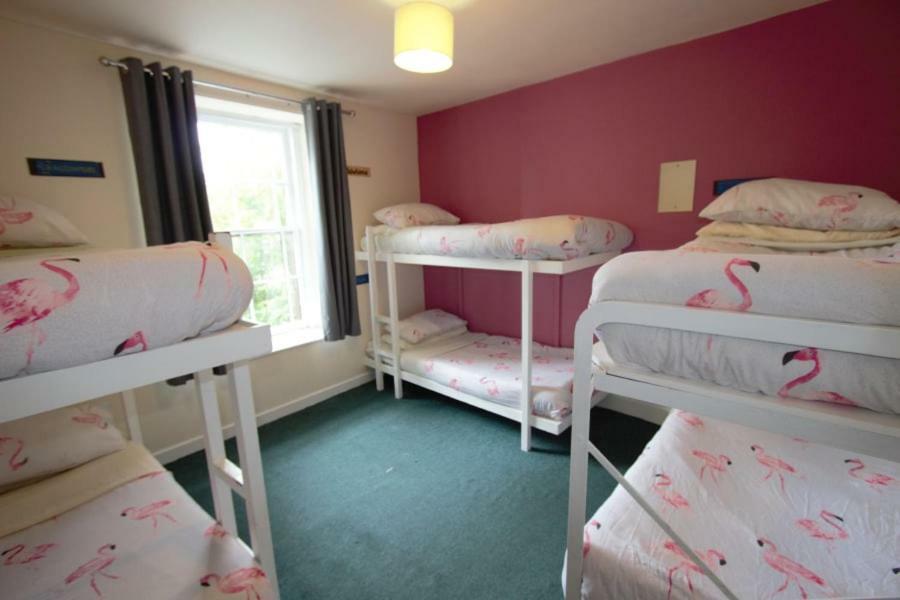 Inverness Student Hotel エクステリア 写真