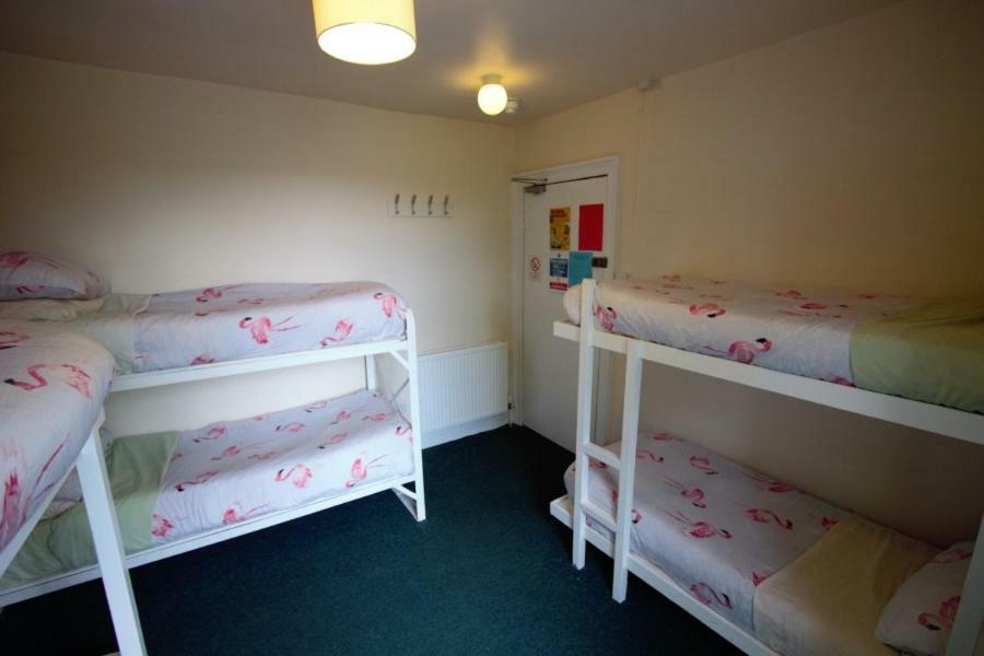Inverness Student Hotel エクステリア 写真
