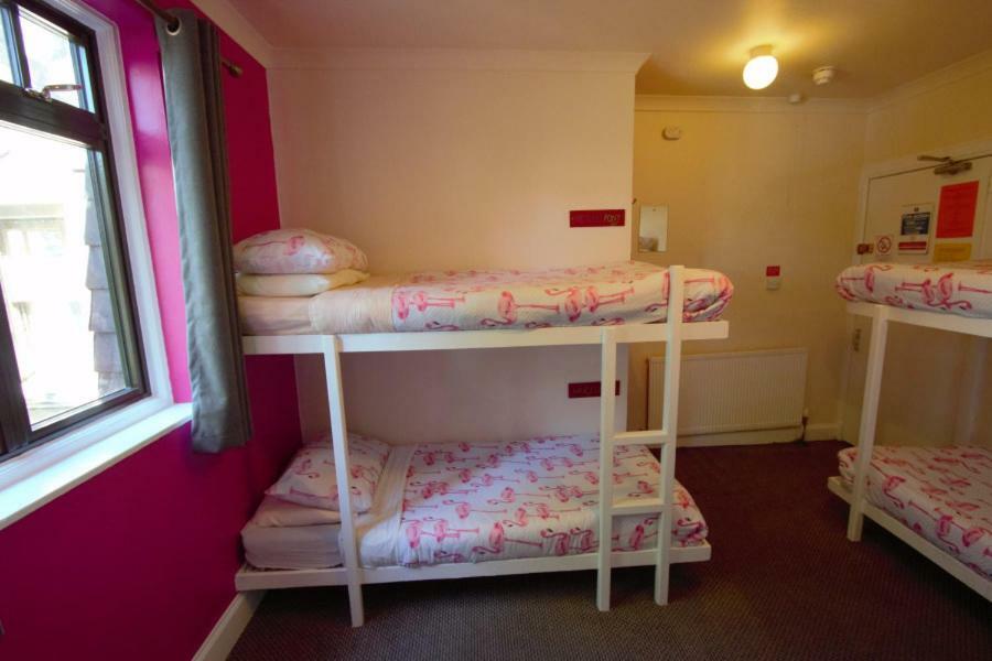 Inverness Student Hotel エクステリア 写真