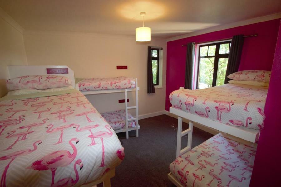 Inverness Student Hotel エクステリア 写真